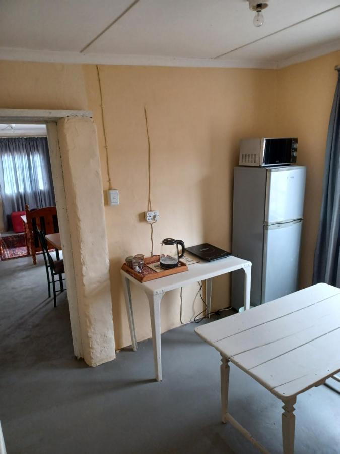 Apartamento De Hoop Guest Farm Beaufort West Exterior foto