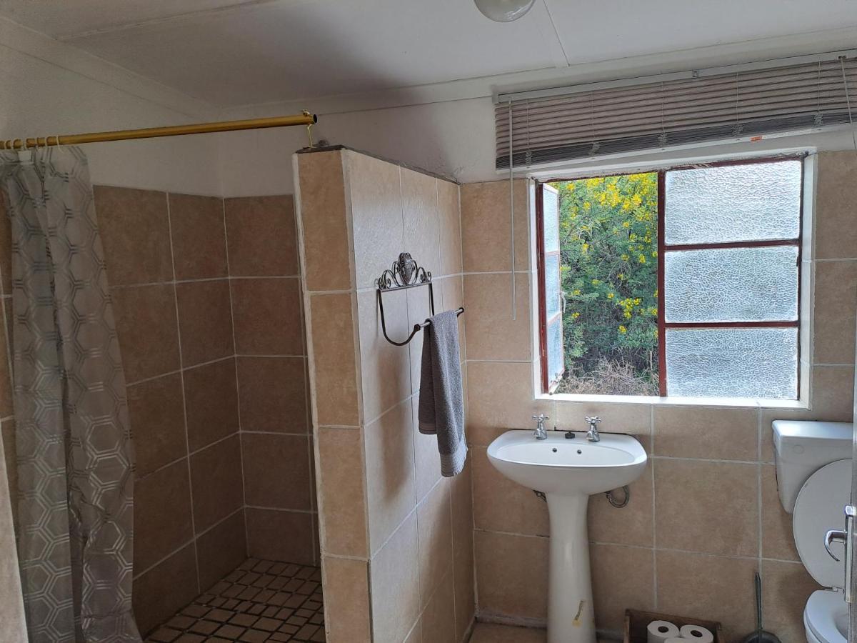 Apartamento De Hoop Guest Farm Beaufort West Exterior foto