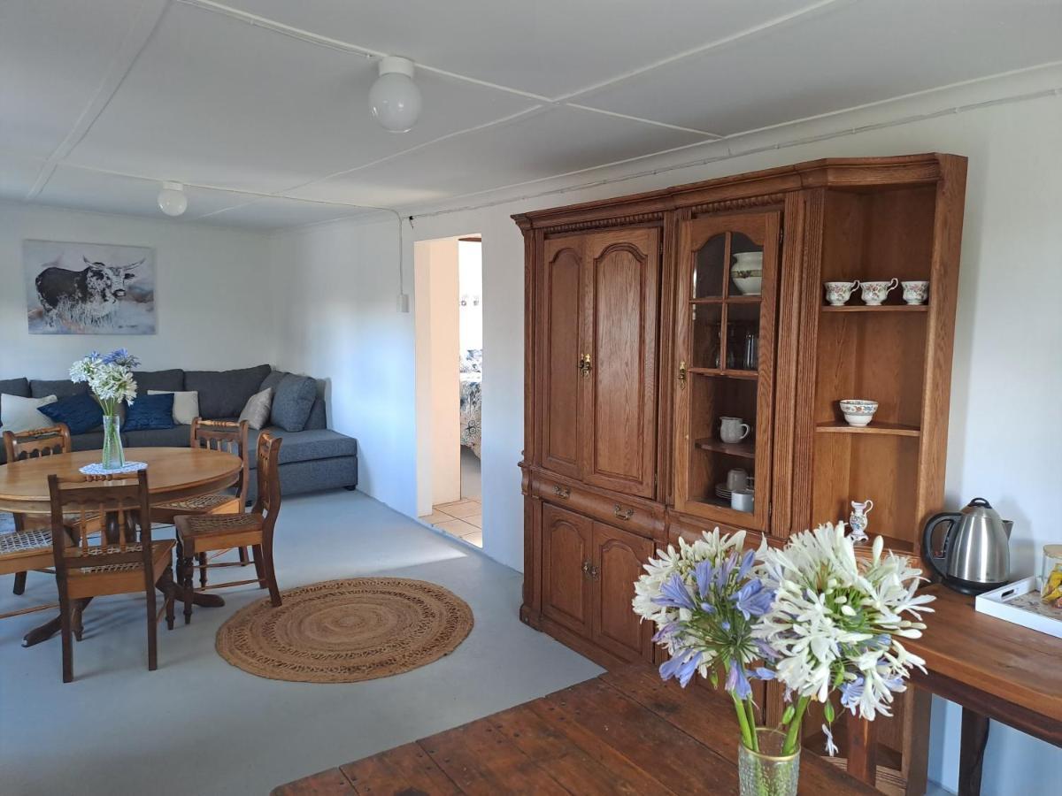 Apartamento De Hoop Guest Farm Beaufort West Exterior foto