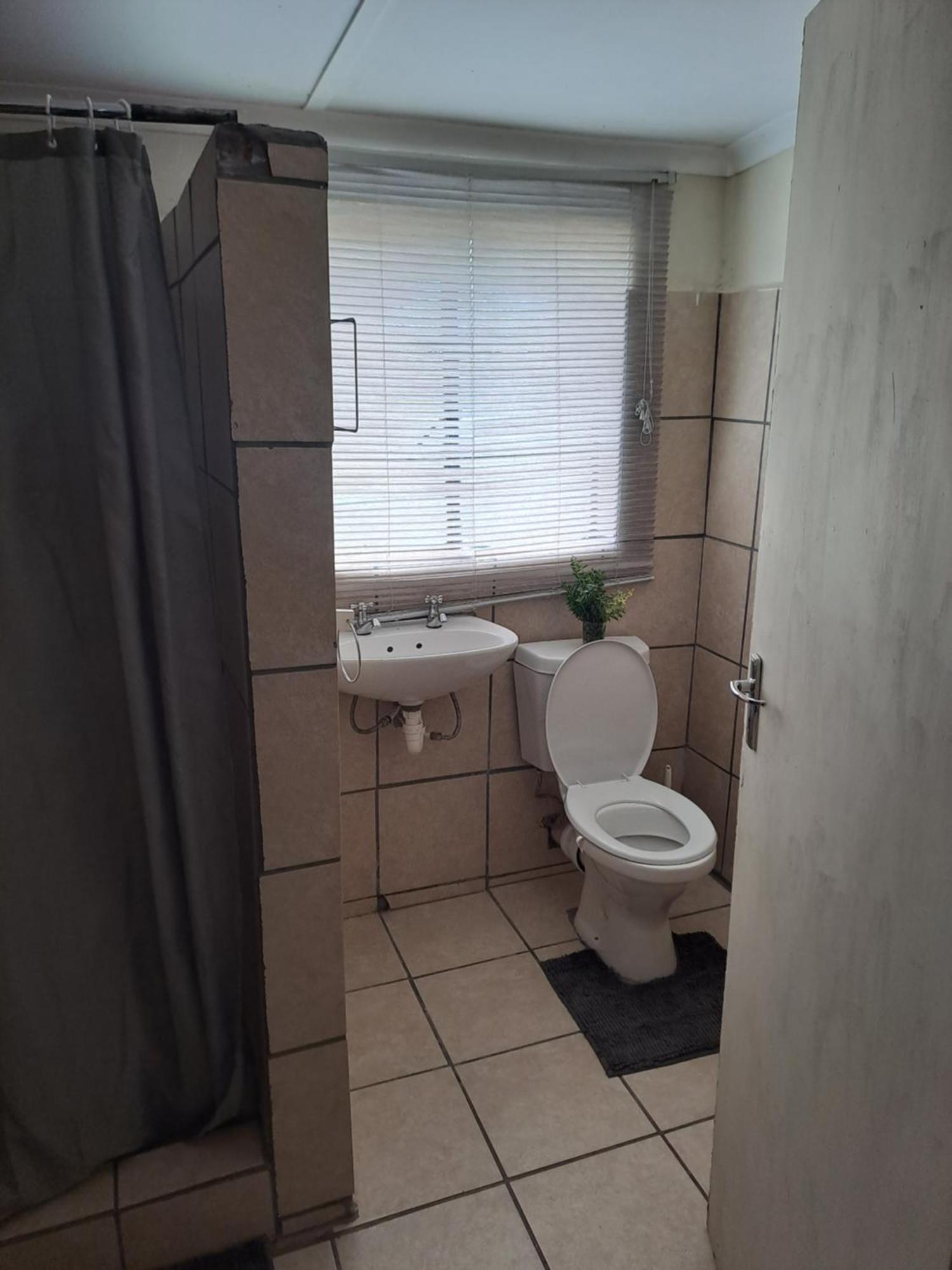 Apartamento De Hoop Guest Farm Beaufort West Exterior foto
