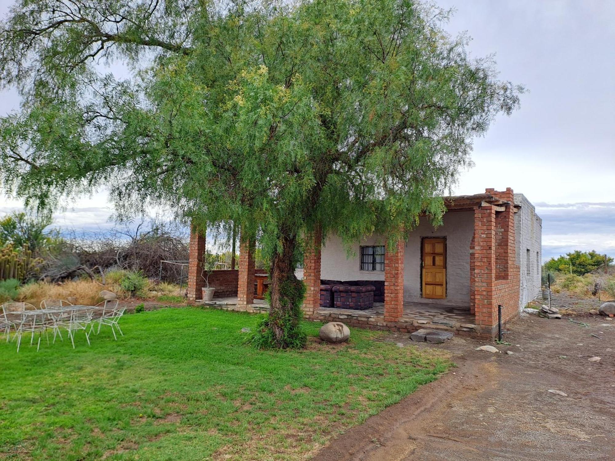 Apartamento De Hoop Guest Farm Beaufort West Exterior foto